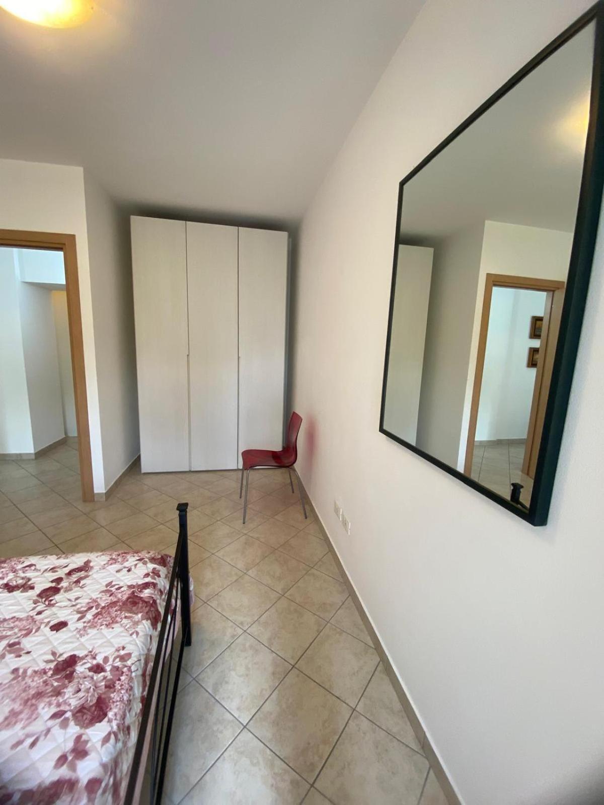 Alma Apartment Sirmione Phòng bức ảnh