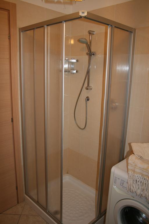 Alma Apartment Sirmione Ngoại thất bức ảnh